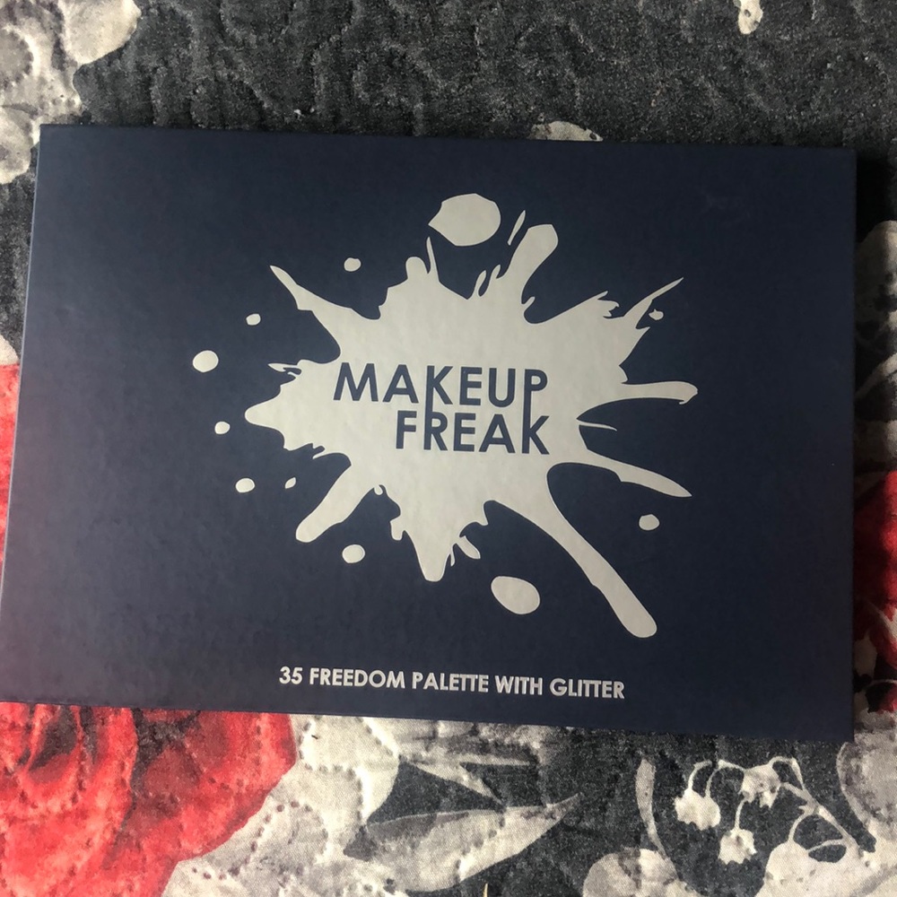 35 Color Palette With Glitter!!